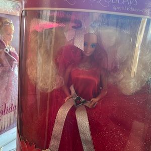 Vintage 1988 holiday Barbie